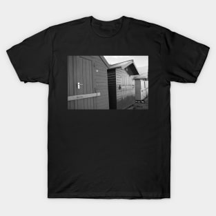 Traditional wooden beach huts T-Shirt